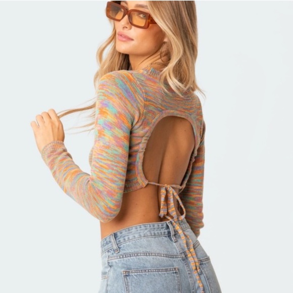 Edikted Medina Open-Back Sweater - Picture 7 of 7